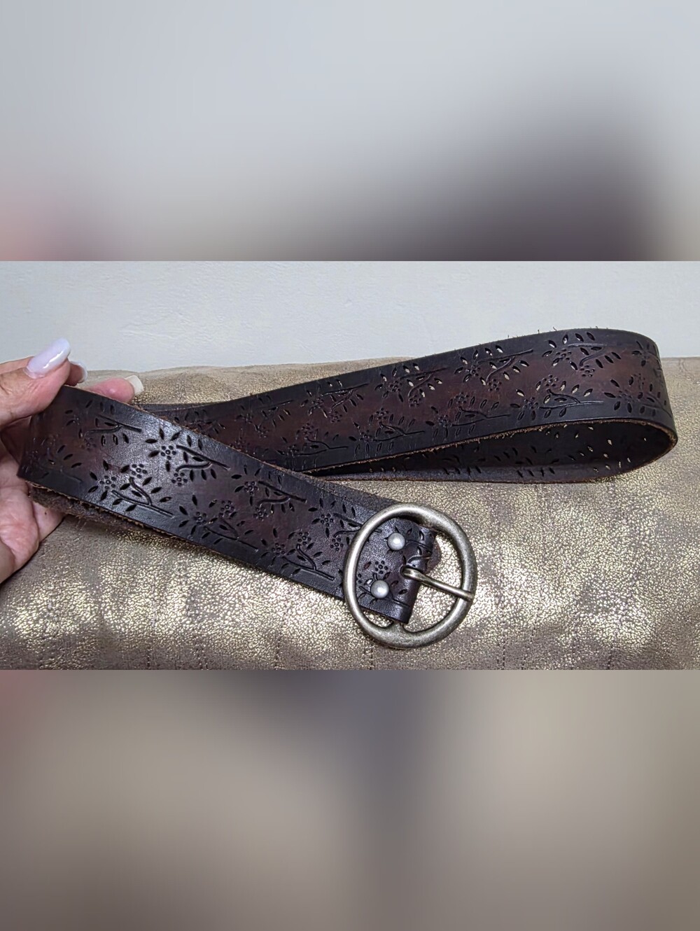 Dark Brown Floral Cutout Buckle Belt Size MEDIUM NWOT